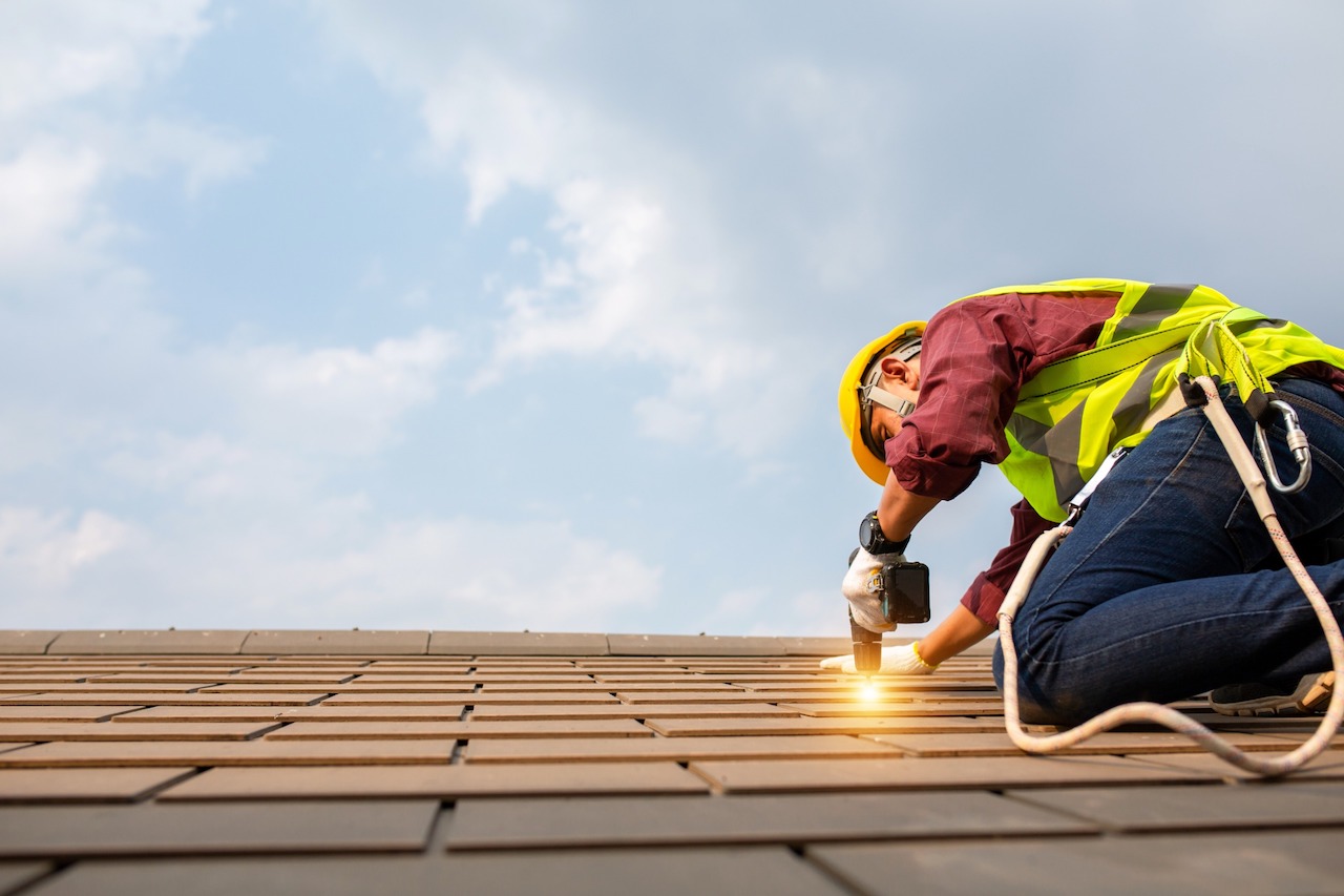 How to Find a Certified GAF Roofing Contractor in Your Area