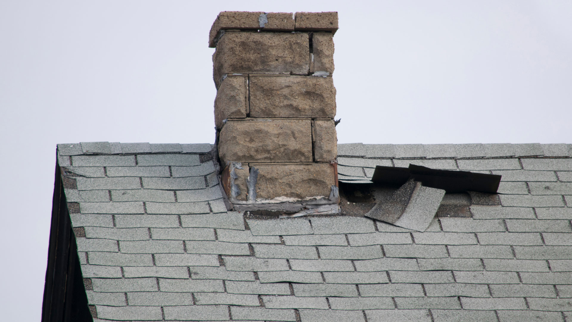 7 Common Types of Roof Damage To Watch Out For